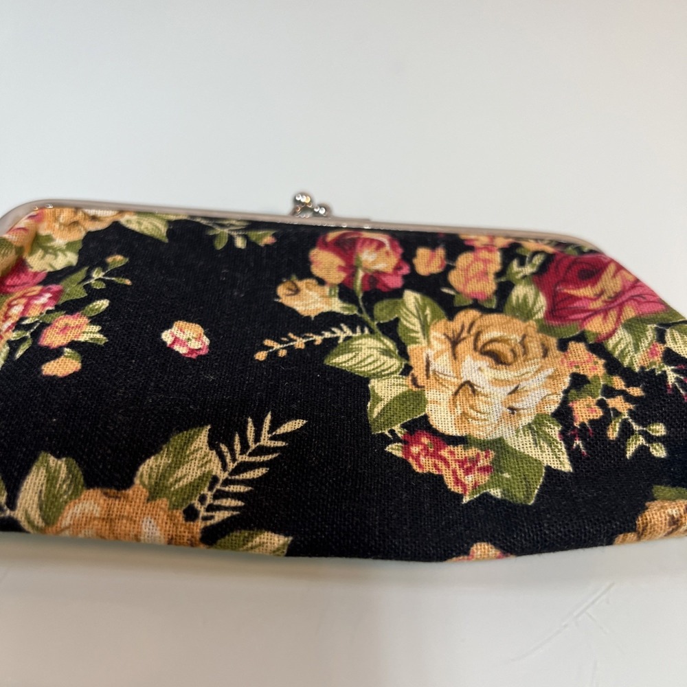 Women's Floral Rose Kiss‎ Lock Clutch Purse Vintage Style Fabric Bag - Picture 5 of 6